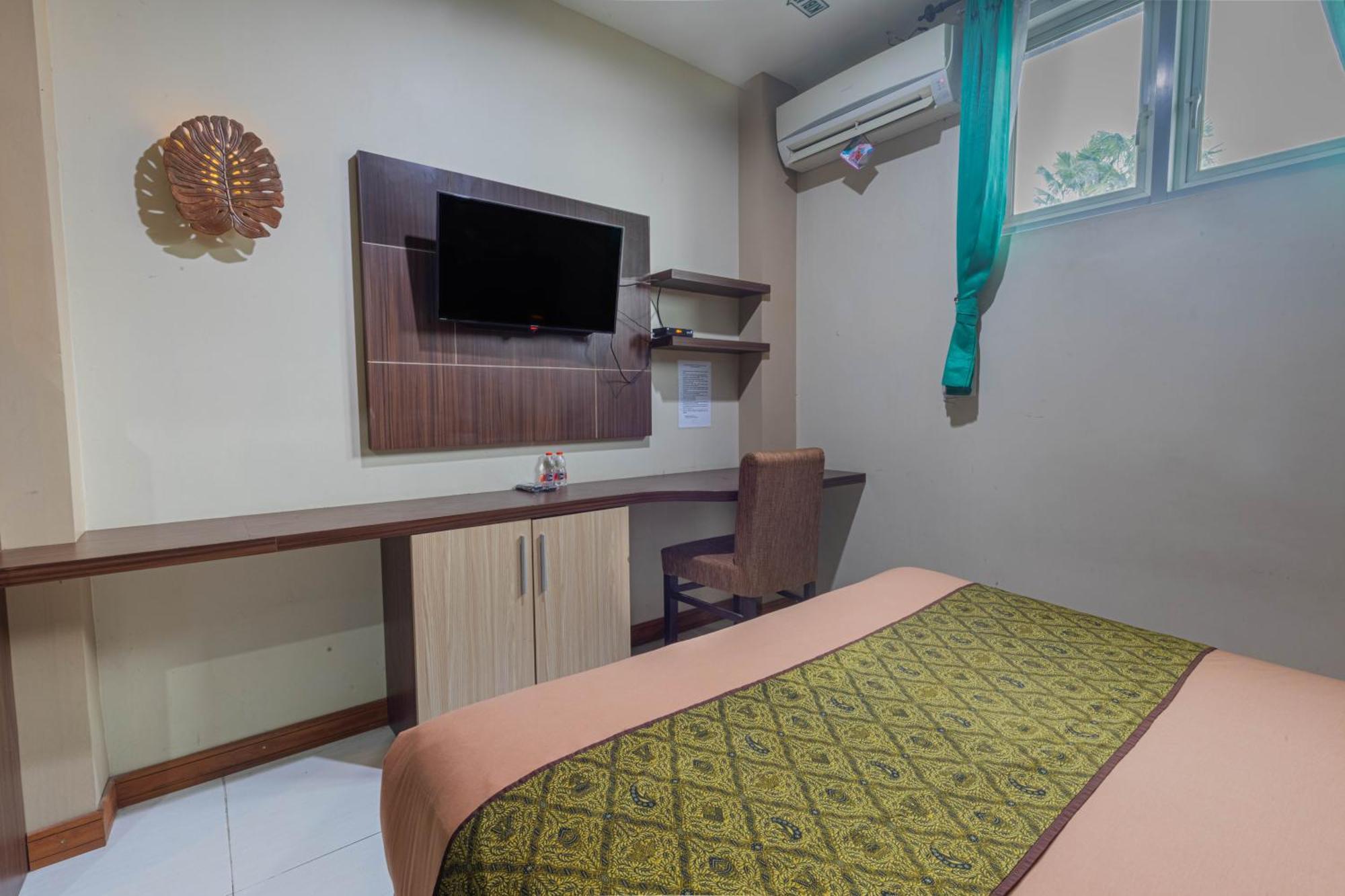 Hotel Dmadinah Gentan Surakarta (Solo)